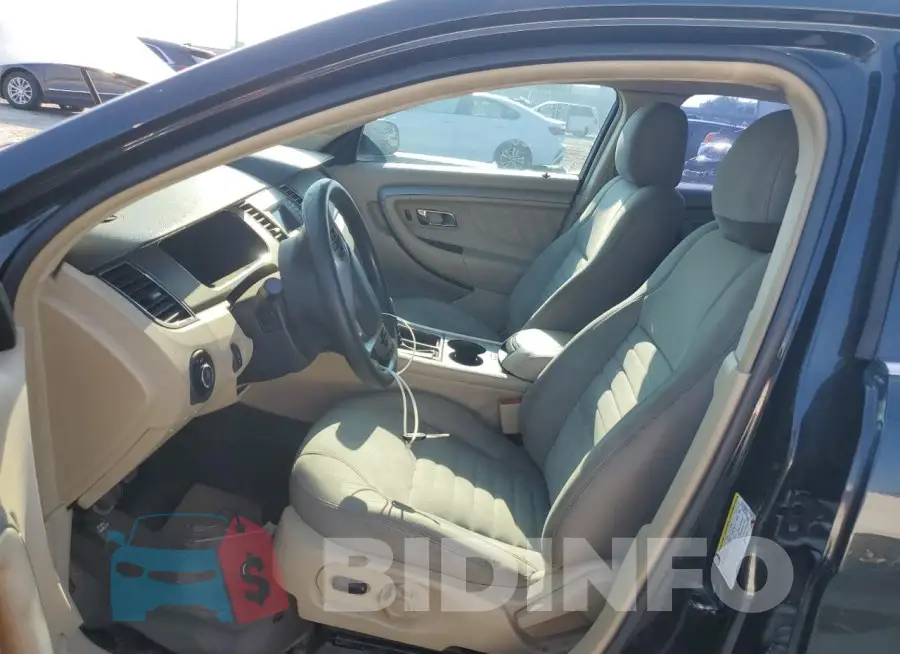1FAHP2D88FG120984 Photo# 7