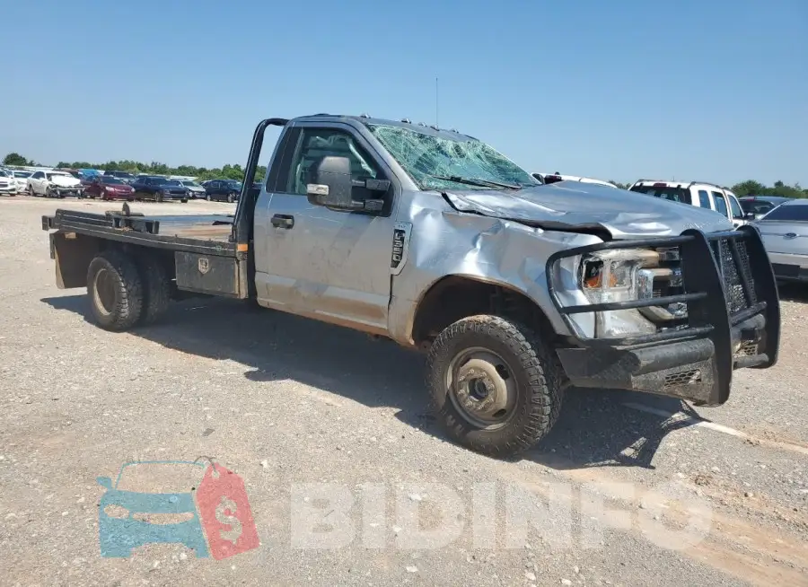 1FDRF3HN2MED69762 Photo# 4