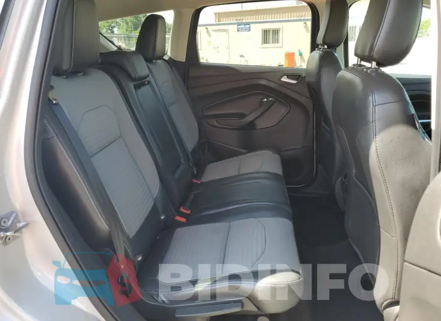 1FMCU0GD6KUB29426 Photo# 11
