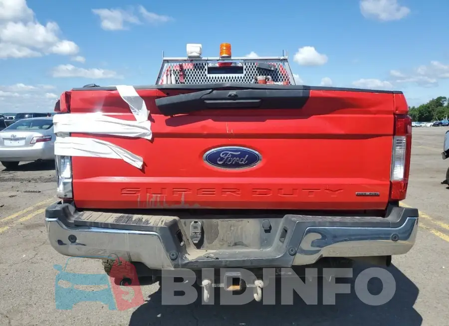 1FT7X2B62KEF52502 Photo# 6