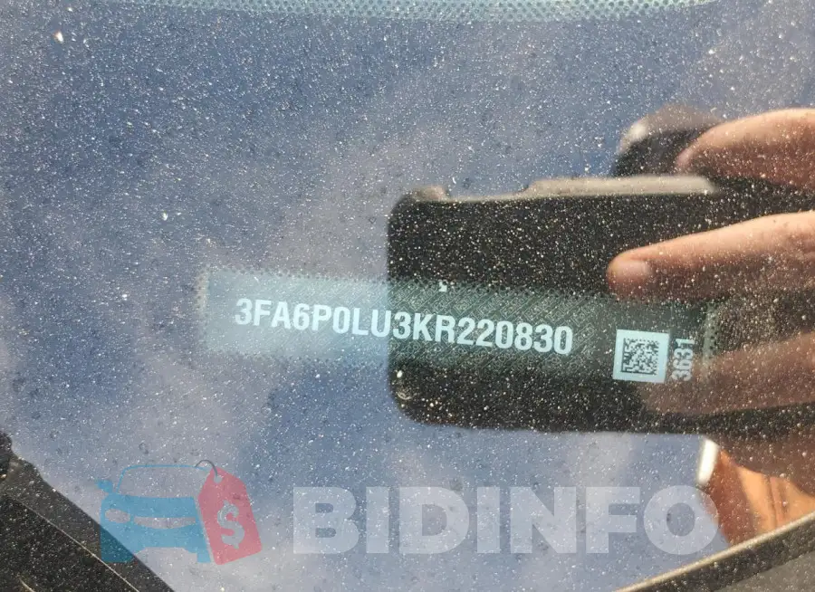 3FA6P0LU3KR220830 Photo# 12