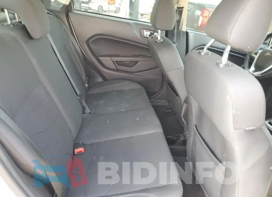 3FADP4BJ6GM100966 Photo# 10
