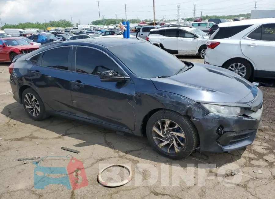 19XFC2F7XGE244208 Photo# 4