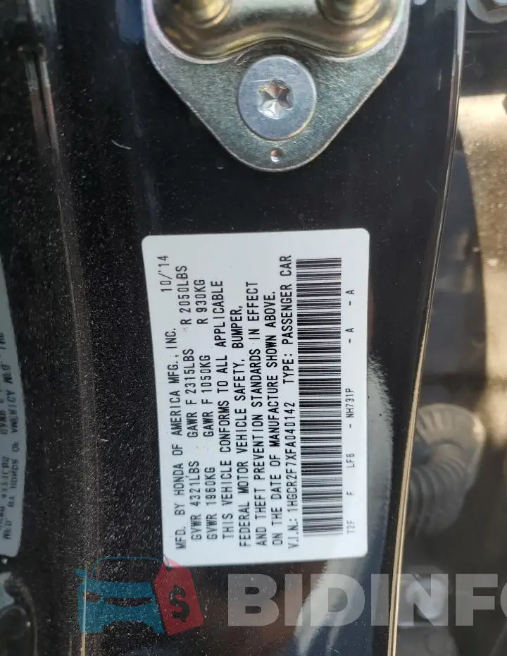 1HGCR2F7XFA040142 Photo# 12