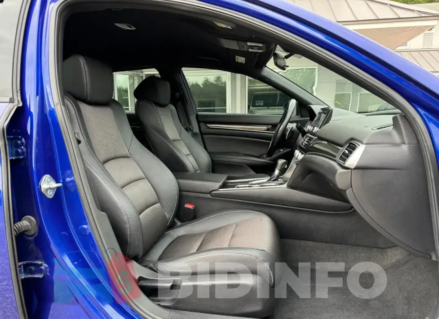 1HGCV1F30LA125599 Photo# 5