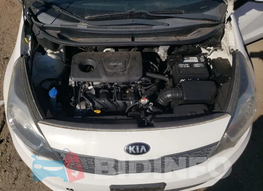 KNADM4A31H6026621 Photo# 11
