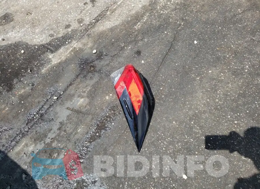 2T3C1RFV9PW267984 Photo# 13
