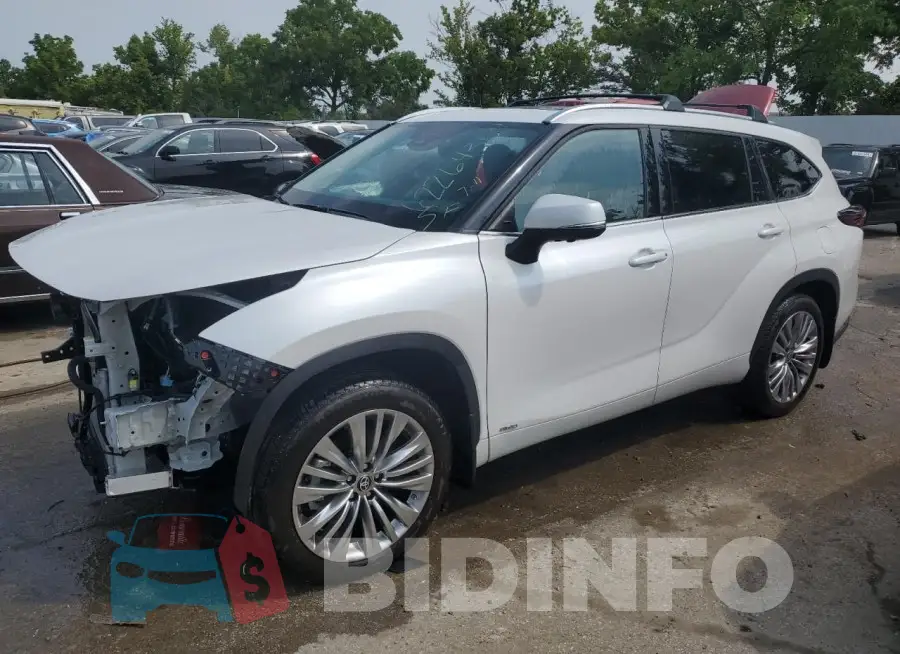 5TDEBRCH3RS141581 Photo# 1
