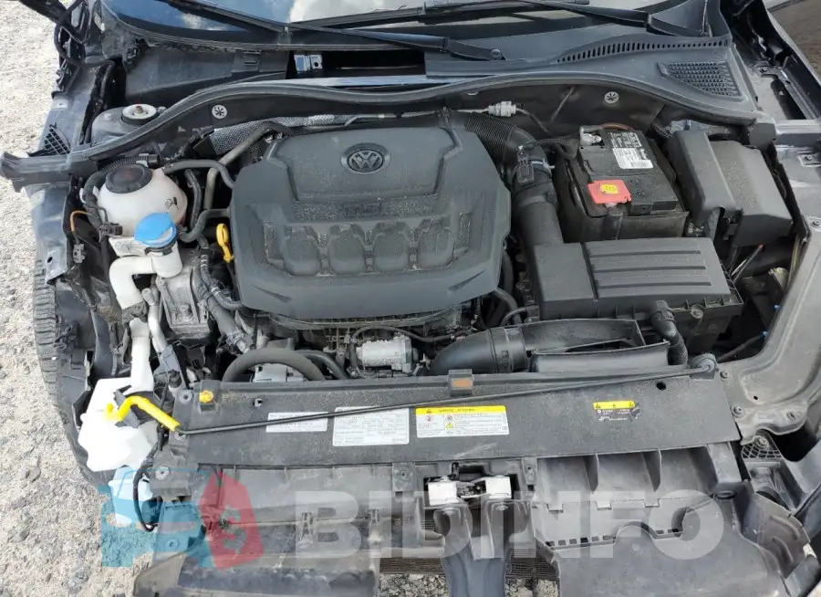 1VWSA7A33MC018002 Photo# 11