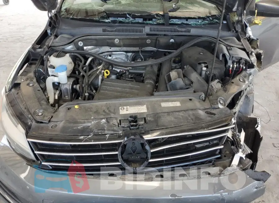 3VW167AJ4HM366908 Photo# 11