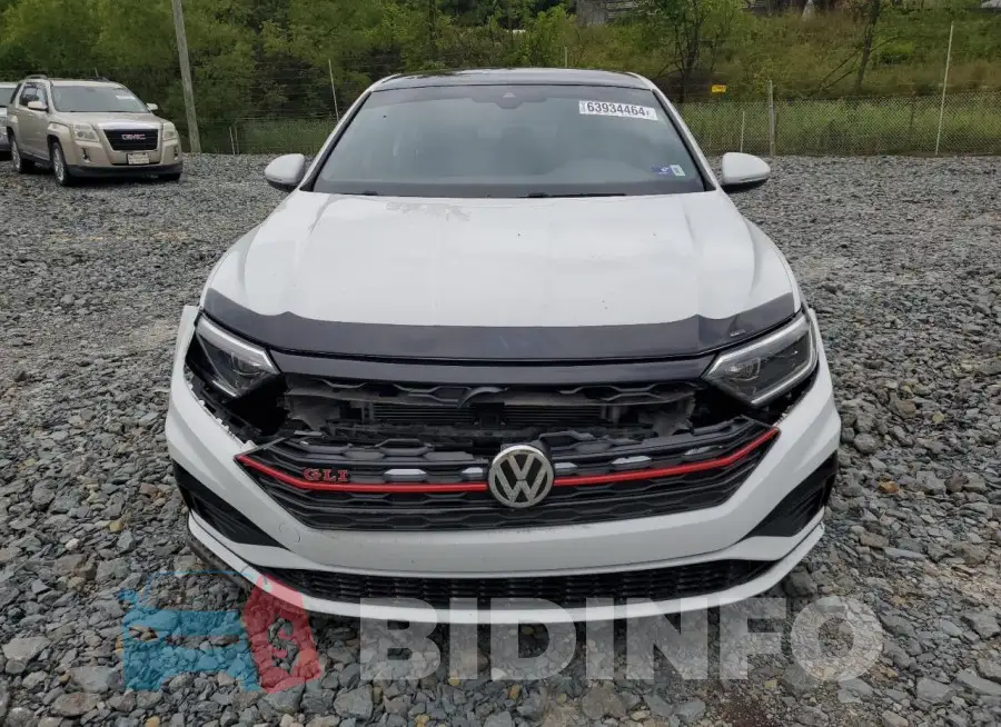 3VW5T7BU4MM016563 Photo# 5