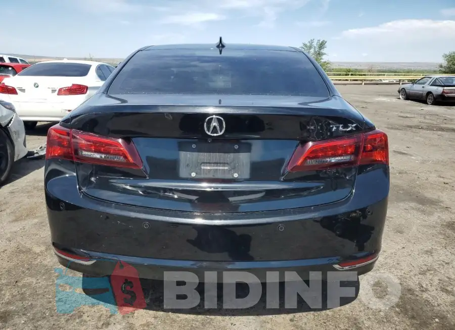 19UUB2F77FA018642 Photo# 6