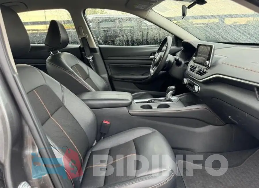 1N4BL4CV8NN391672 Photo# 5