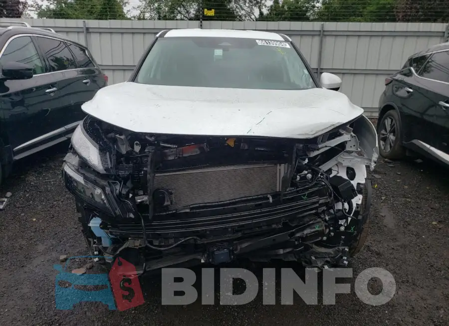 5N1BT3BB3RC677163 Photo# 5