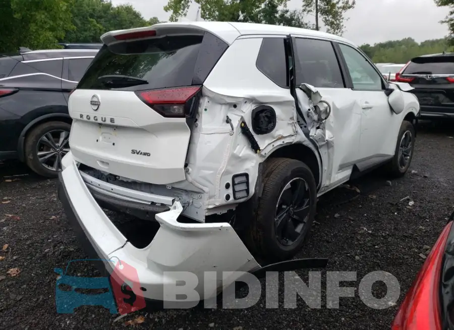 5N1BT3BB3RC677163 Photo# 3