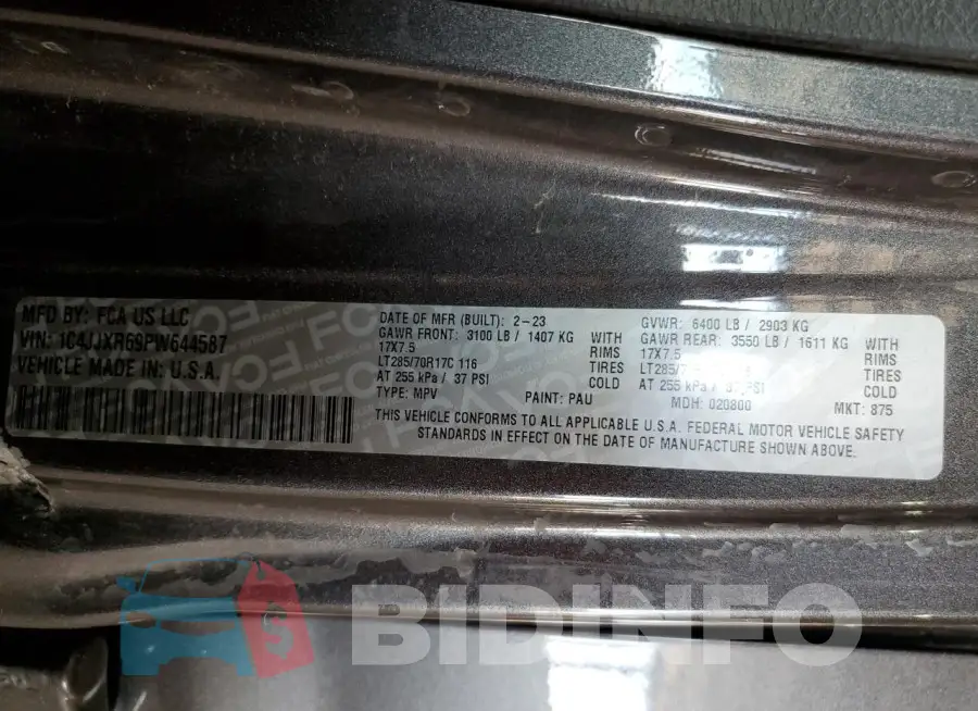 1C4JJXR69PW644587 Photo# 12