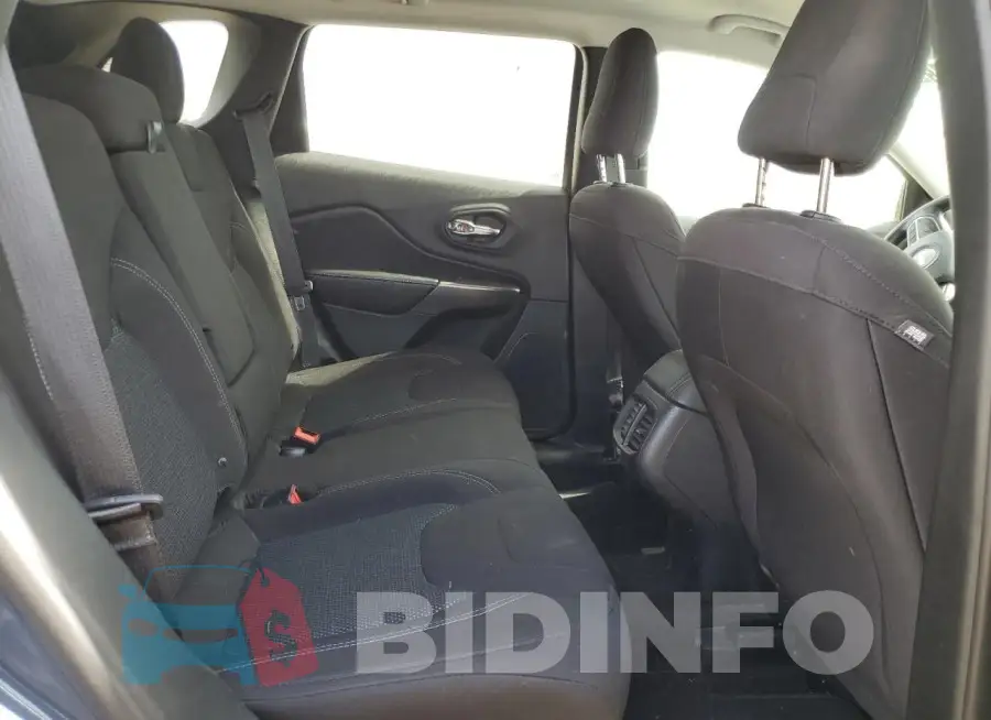1C4PJLCB2KD444406 Photo# 11