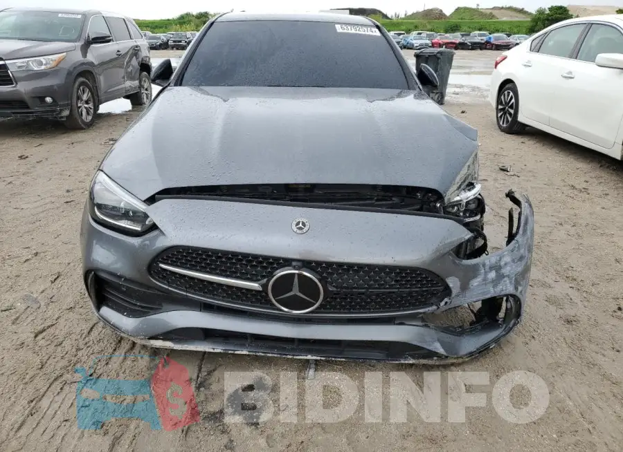 W1KAF4GB7RR170727 Photo# 5