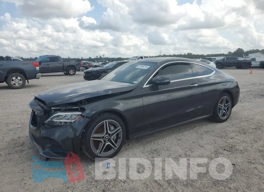 WDDWJ8EB6KF774324 Photo# 1