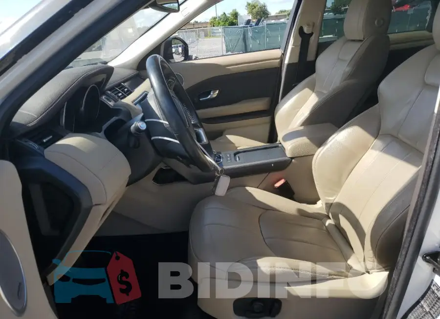 SALVP2RX7JH301003 Photo# 7