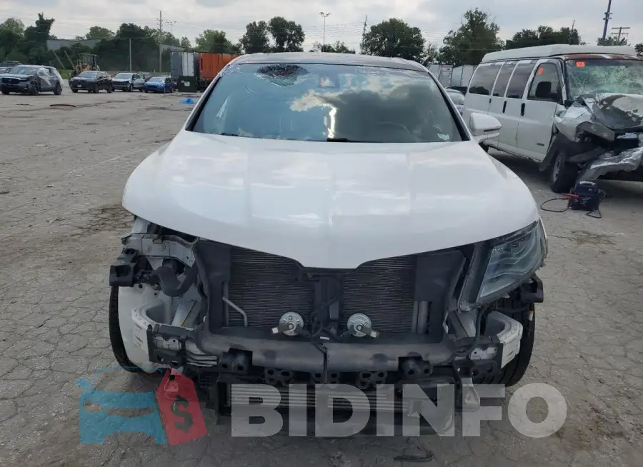 2LMTJ8LP7GBL46332 Photo# 5