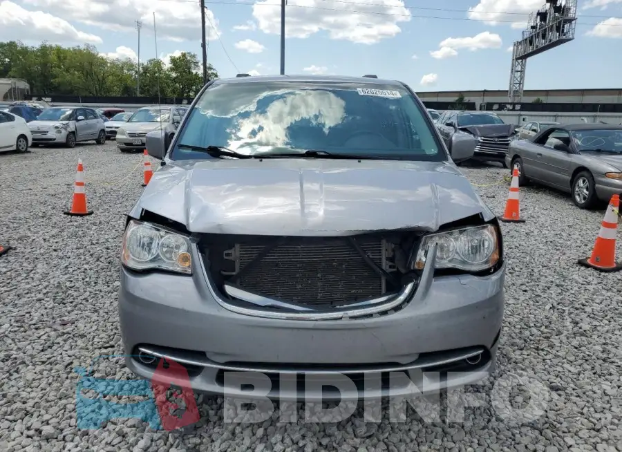 2C4RC1BG0GR174858 Photo# 5
