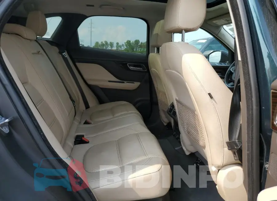 SADCK2BV4HA498581 Photo# 11