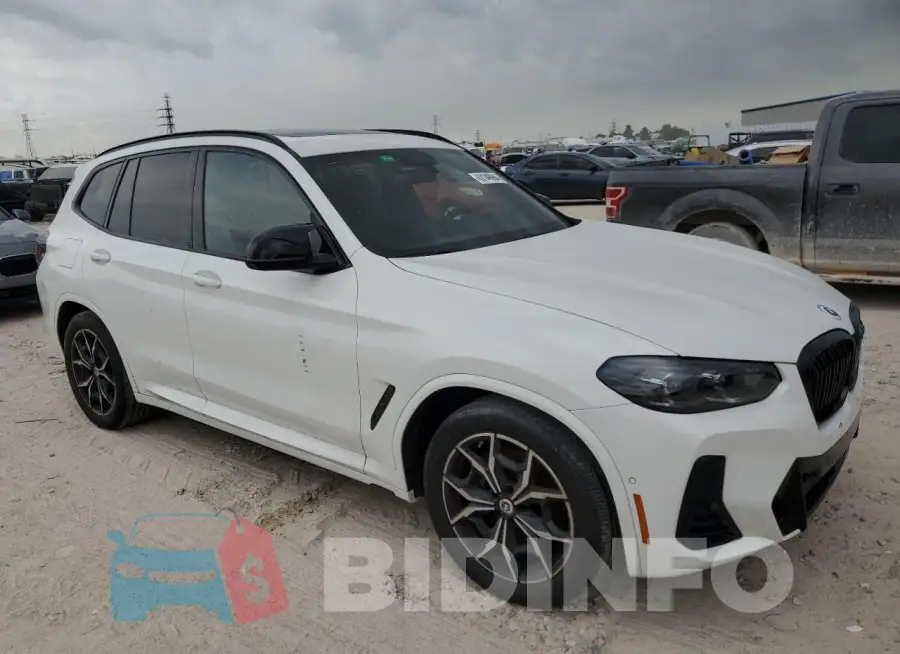 5UX83DP04N9M74025 Photo# 4