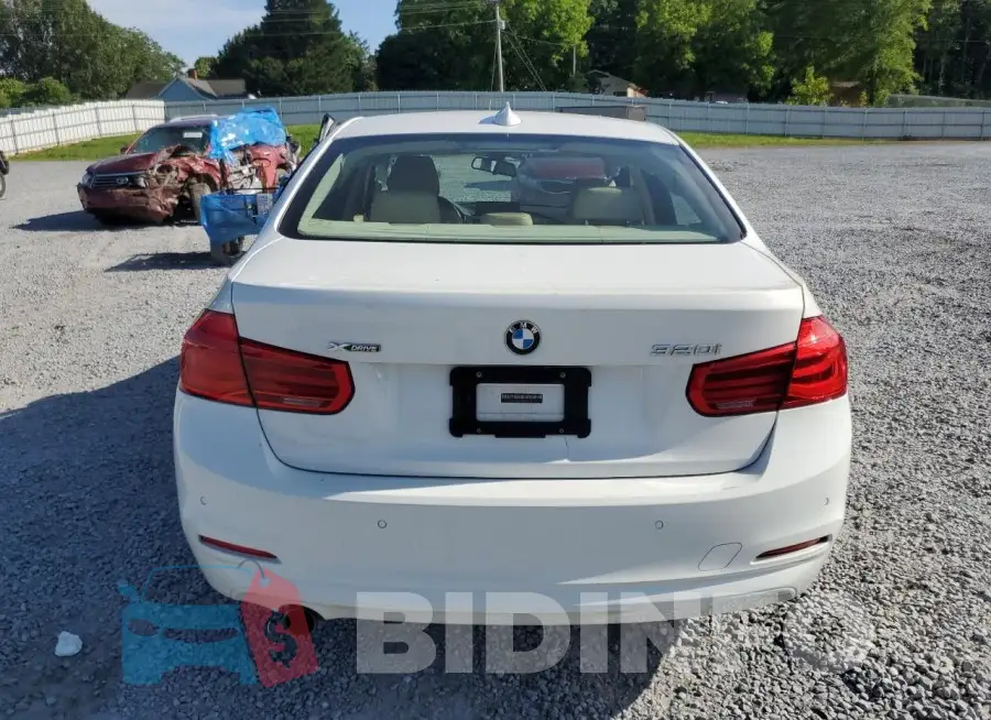 WBA8E5G58GNT40512 Photo# 6