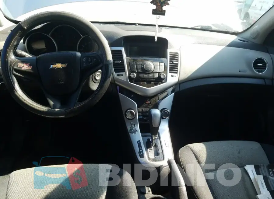 1G1PL5SH6G7116643 Photo# 8