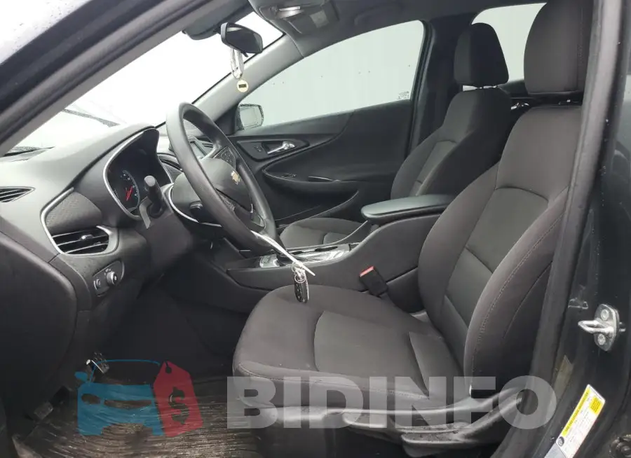 1G1ZB5ST8HF150977 Photo# 7