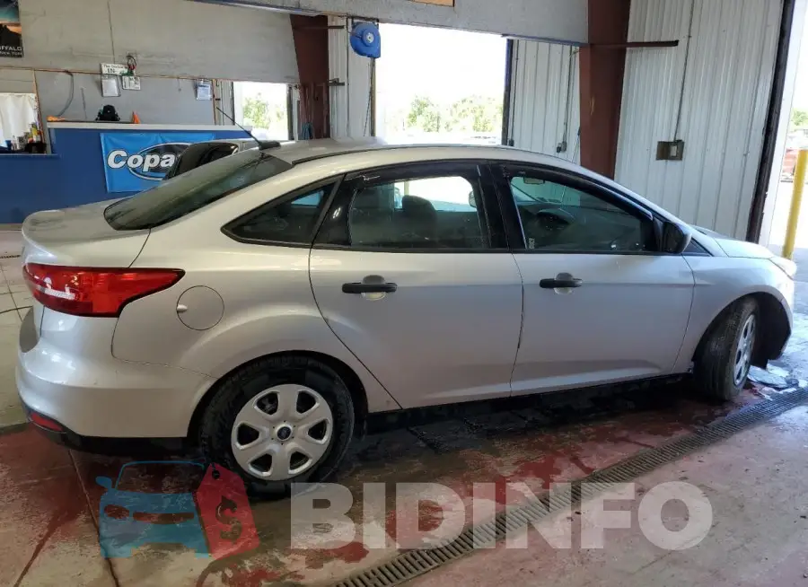 1FADP3E24HL253069 Photo# 3