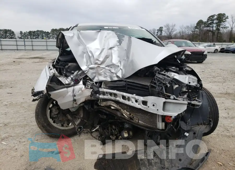 1FADP3F24GL219310 Photo# 5