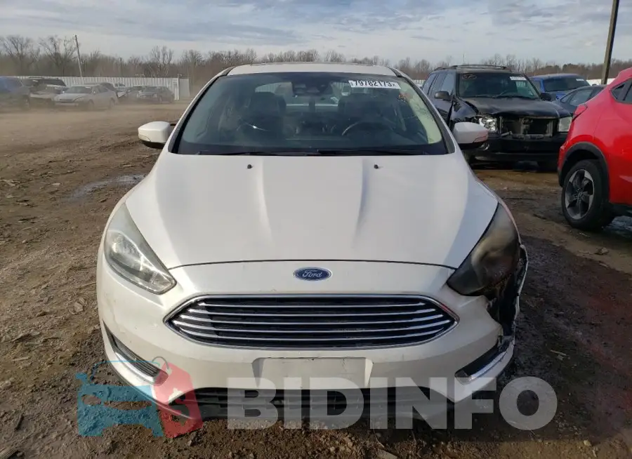 1FADP3J21GL368829 Photo# 5