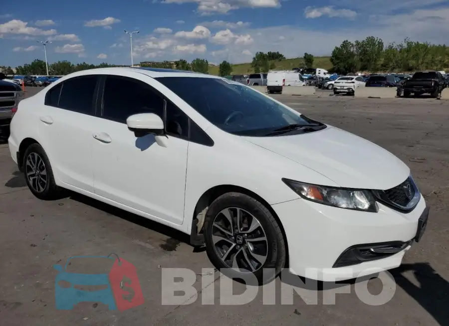 19XFB2F81FE057773 Photo# 4