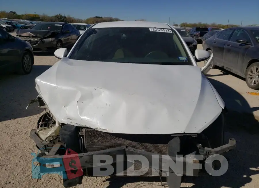5NPD74LF8JH249963 Photo# 5
