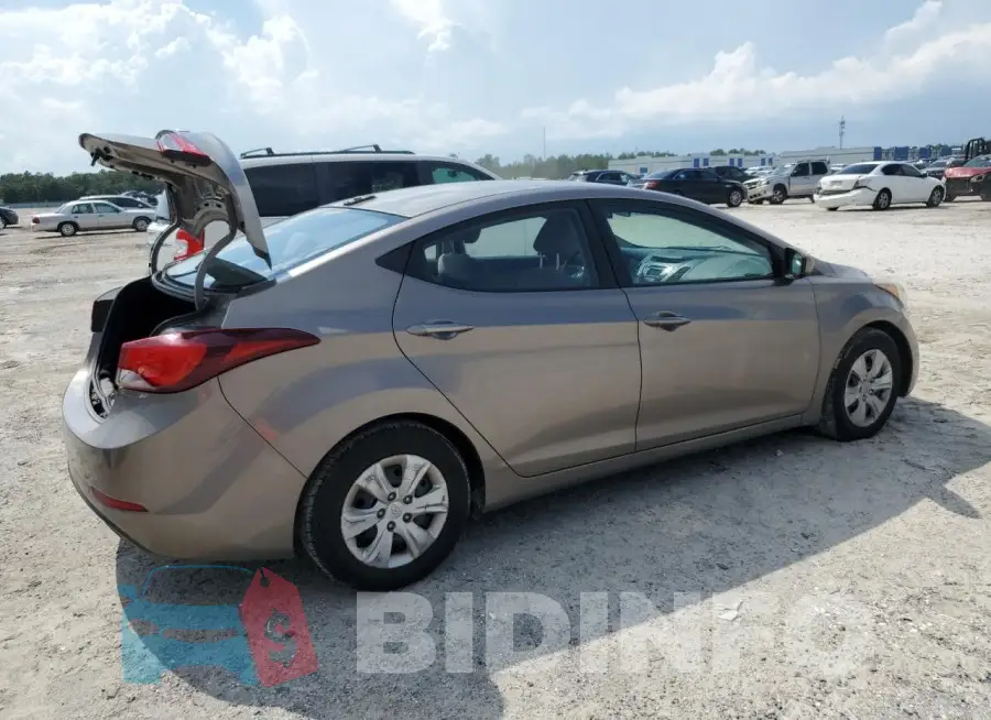 5NPDH4AE0GH690244 Photo# 3