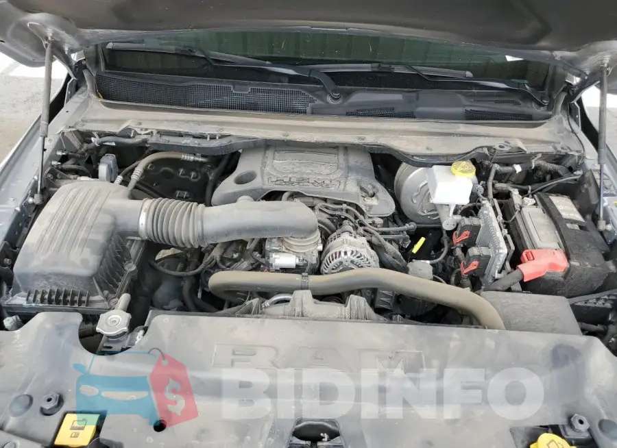 1C6SRFLT8NN377023 Photo# 11