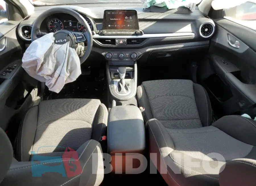 3KPF24AD3PE625362 Photo# 8