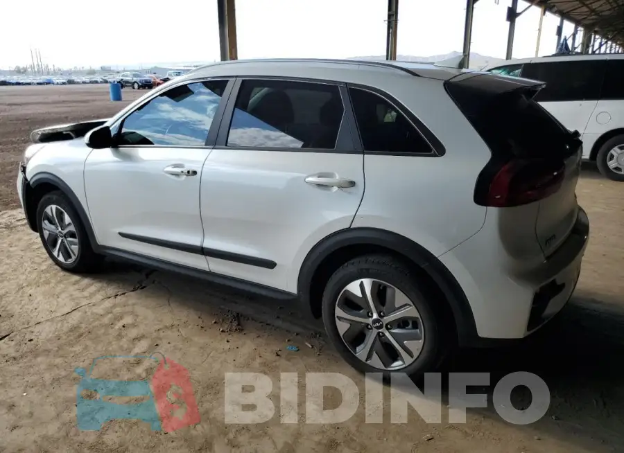 KNDCC3LG2N5159238 Photo# 2
