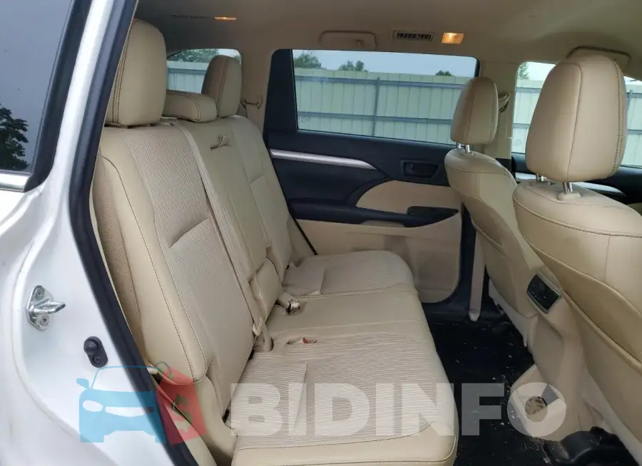 5TDBZRFH9JS875575 Photo# 11
