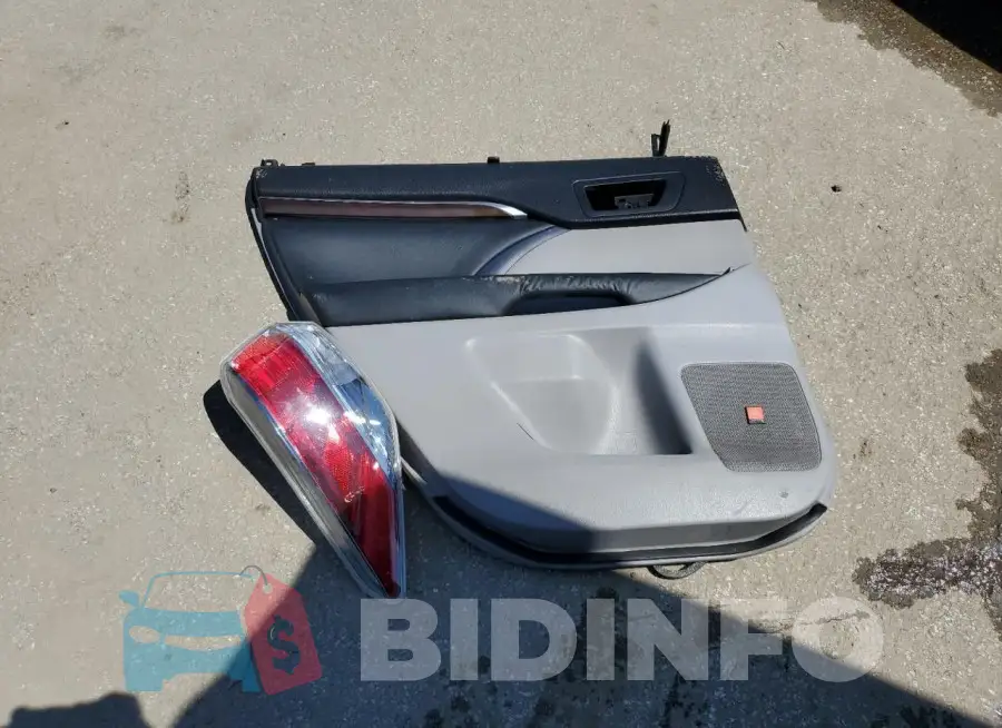 5TDDKRFH4FS168744 Photo# 13