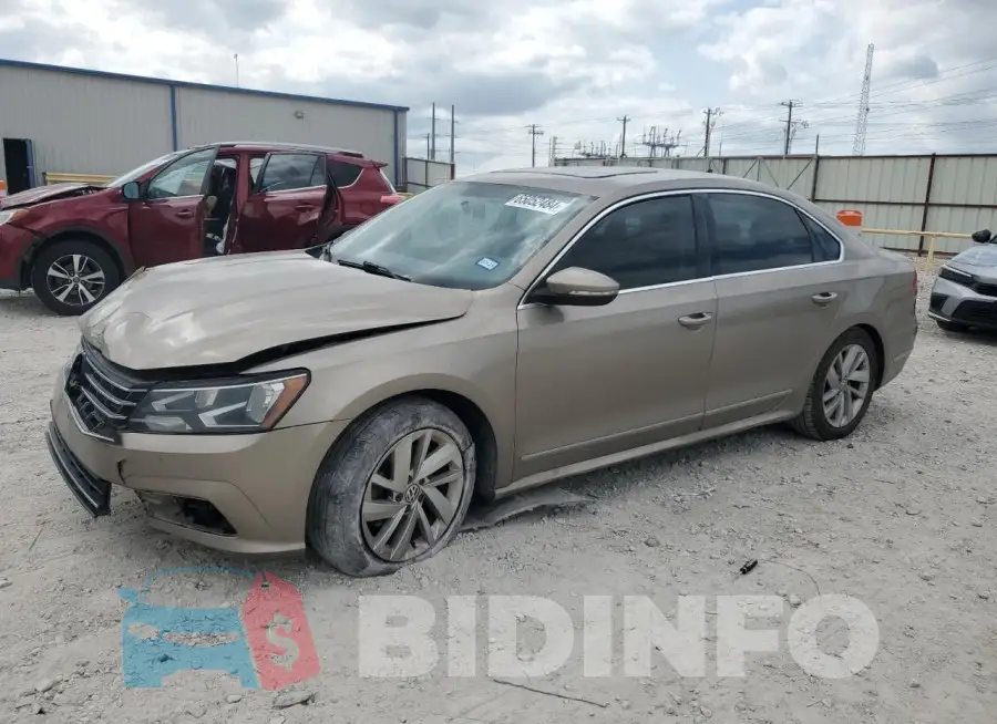 1VWBS7A31GC023717 Photo# 1