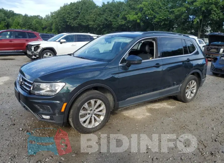 3VV2B7AXXJM009585 Photo# 1