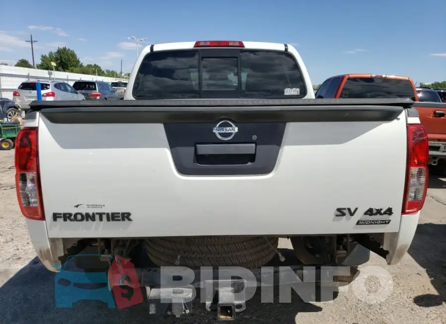 1N6AD0EV2JN765144 Photo# 6