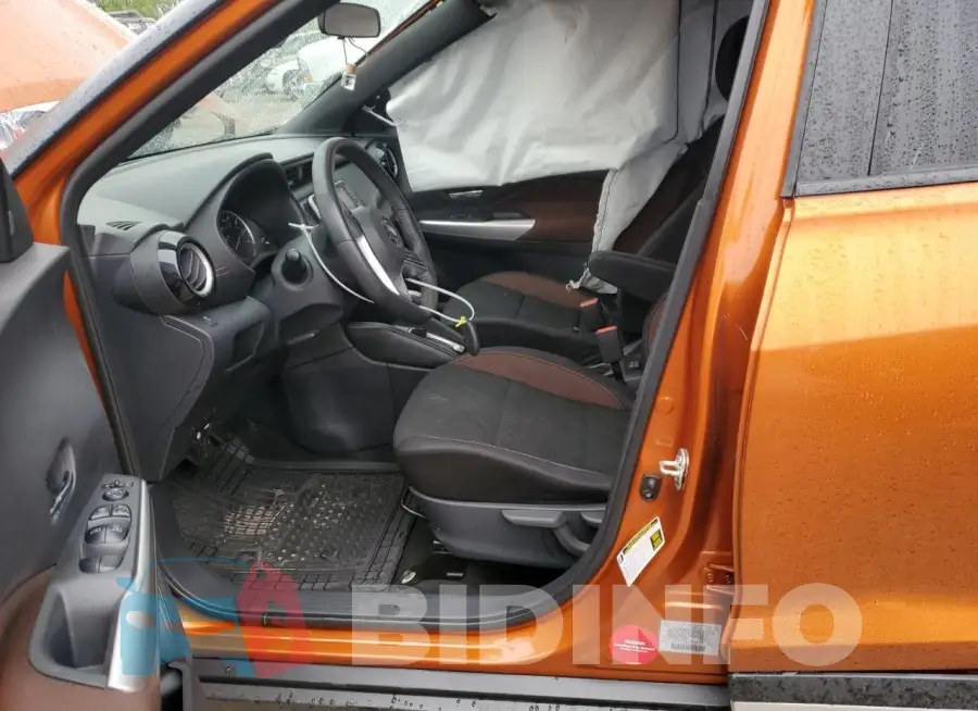 3N1CP5CU2JL543037 Photo# 7