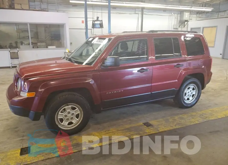 1C4NJPBB9GD576196 Photo# 1