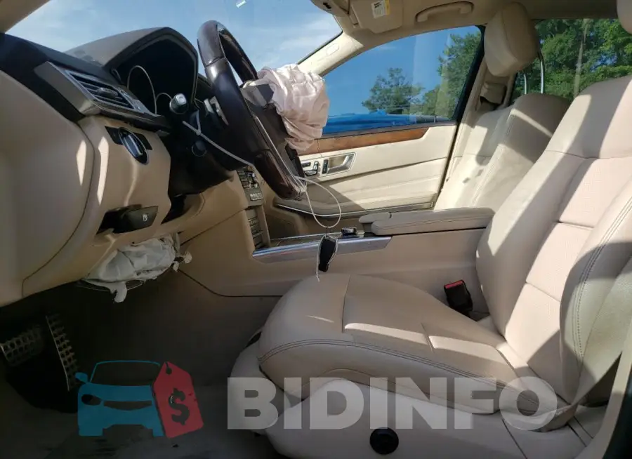 WDDHF5KB4FB150029 Photo# 7