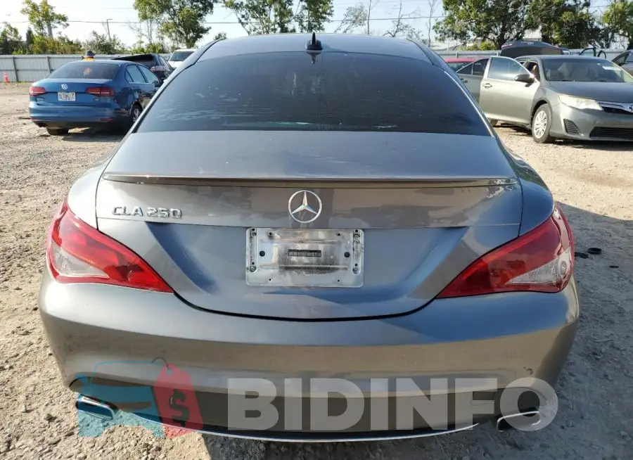 WDDSJ4EB4FN164876 Photo# 6