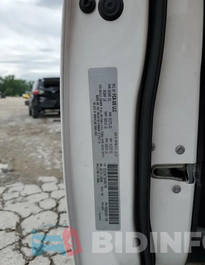 2C3CDXCT3HH581795 Photo# 12